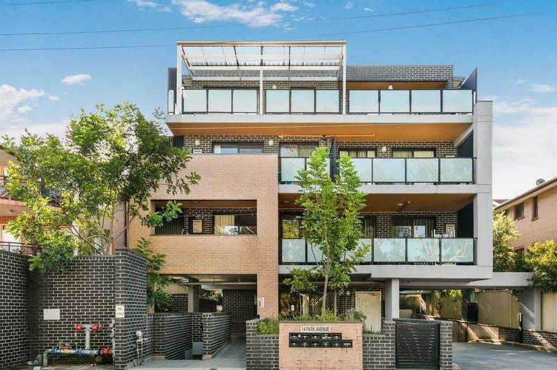 Photo - 8/14 Park Avenue, Westmead NSW 2145 - Image 2