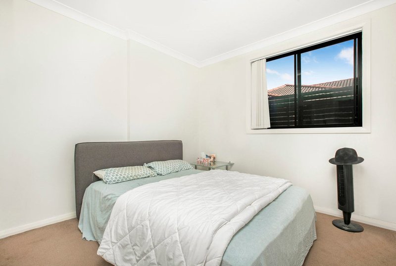 Photo - 8/14 Park Avenue, Westmead NSW 2145 - Image 4