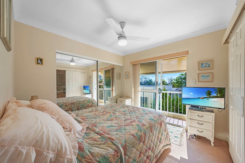 Photo - 8/14 Rosewood Avenue, Broadbeach QLD 4218 - Image 5