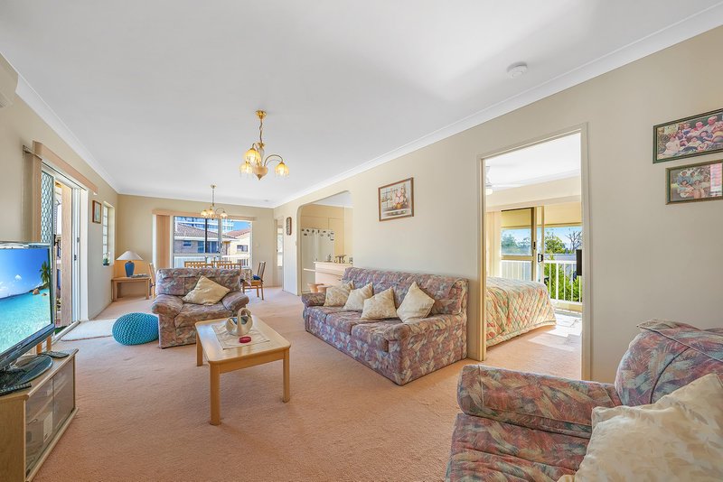 Photo - 8/14 Rosewood Avenue, Broadbeach QLD 4218 - Image 11