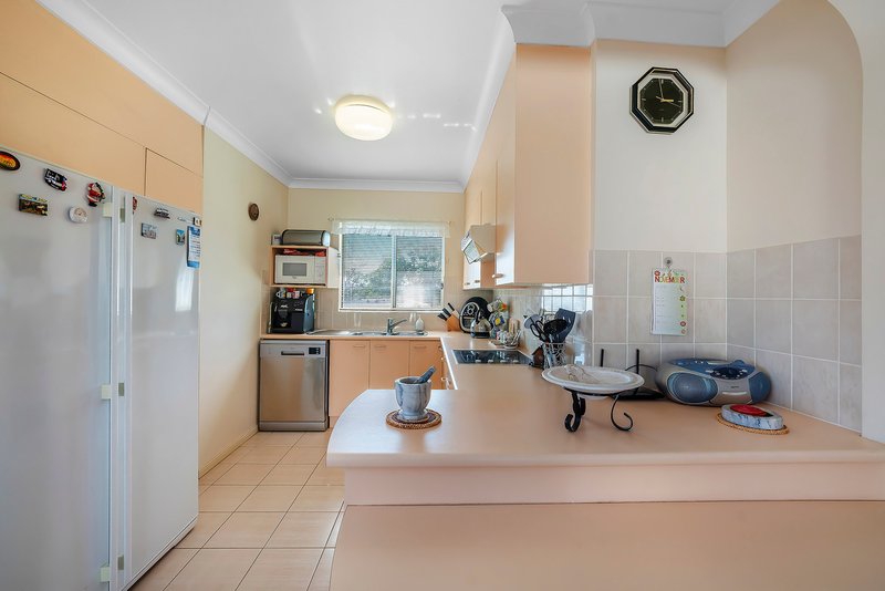 Photo - 8/14 Rosewood Avenue, Broadbeach QLD 4218 - Image 24