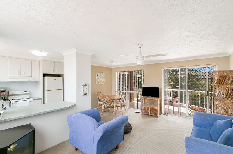 Photo - 8/14 Third Avenue, Palm Beach QLD 4221 - Image 3