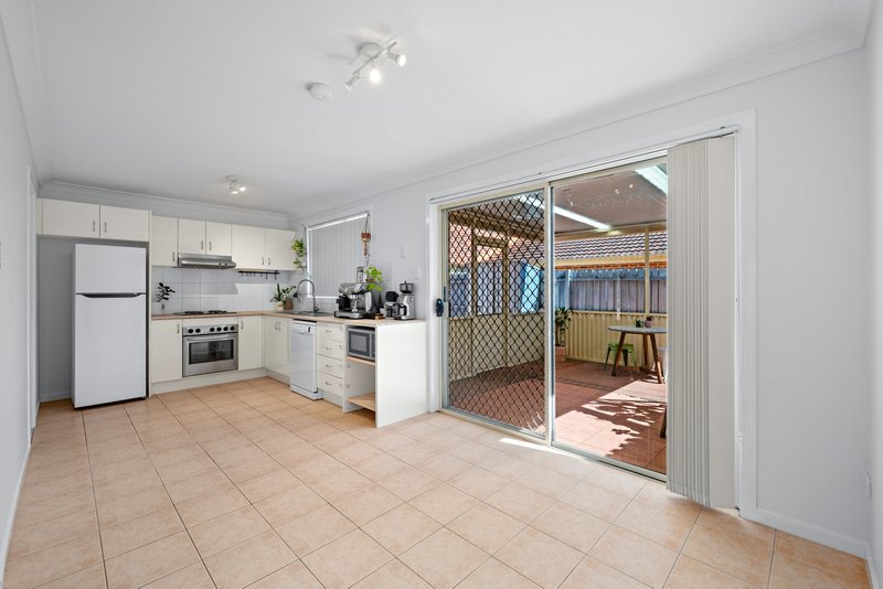 Photo - 8/15-19 Chapman Street, Werrington NSW 2747 - Image 7