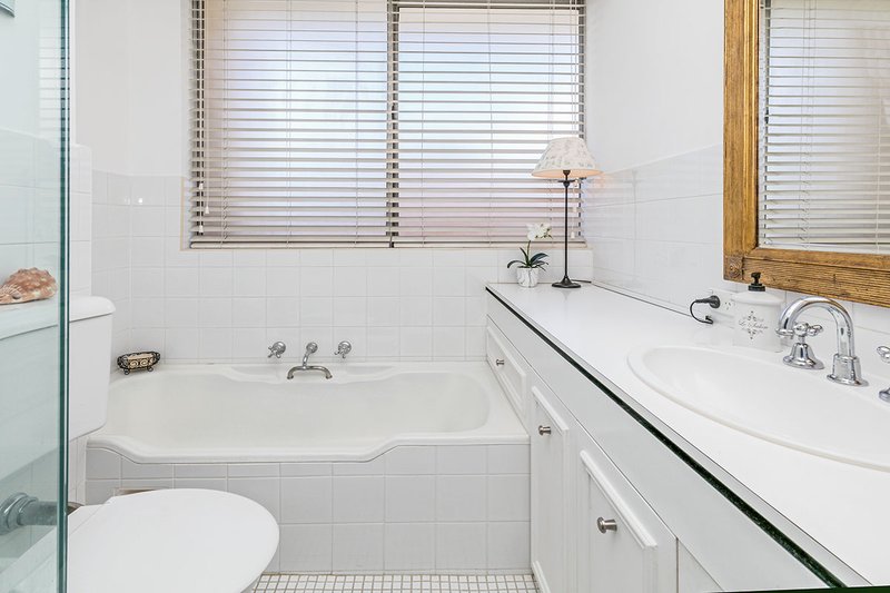 Photo - 8/15-23 Sutherland Street, Cremorne NSW 2090 - Image 8