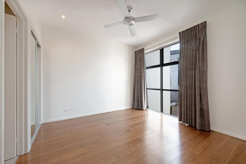 Photo - 8/15 Berrigan Crescent, O'Connor ACT 2602 - Image 6