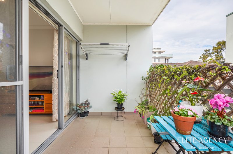 Photo - 8/15 Hall Street, Auburn NSW 2144 - Image 11