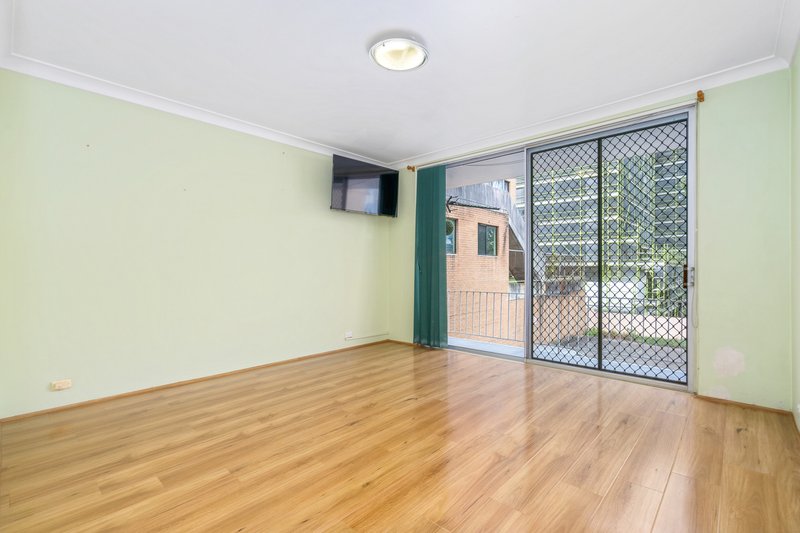 Photo - 8/15 Macquarie Road, Auburn NSW 2144 - Image 2