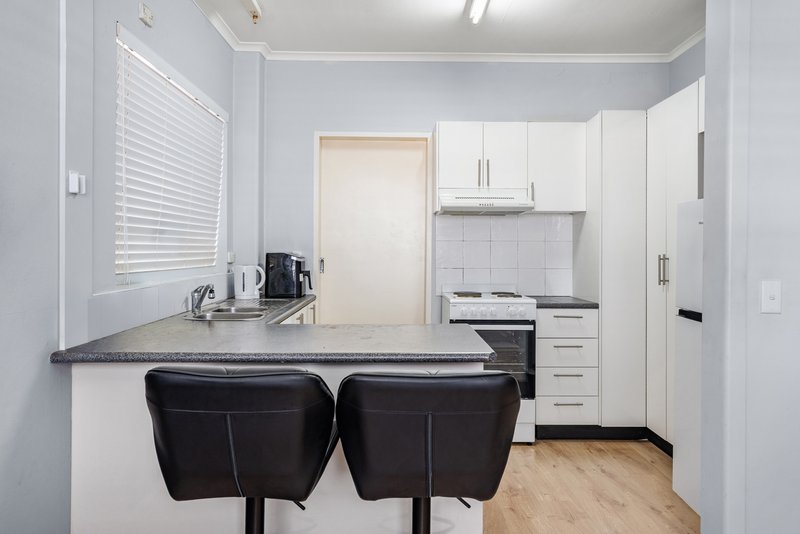 Photo - 8/15 Preston Street, Jamisontown NSW 2750 - Image 4