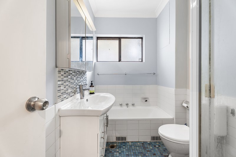 Photo - 8/15 Preston Street, Jamisontown NSW 2750 - Image 8