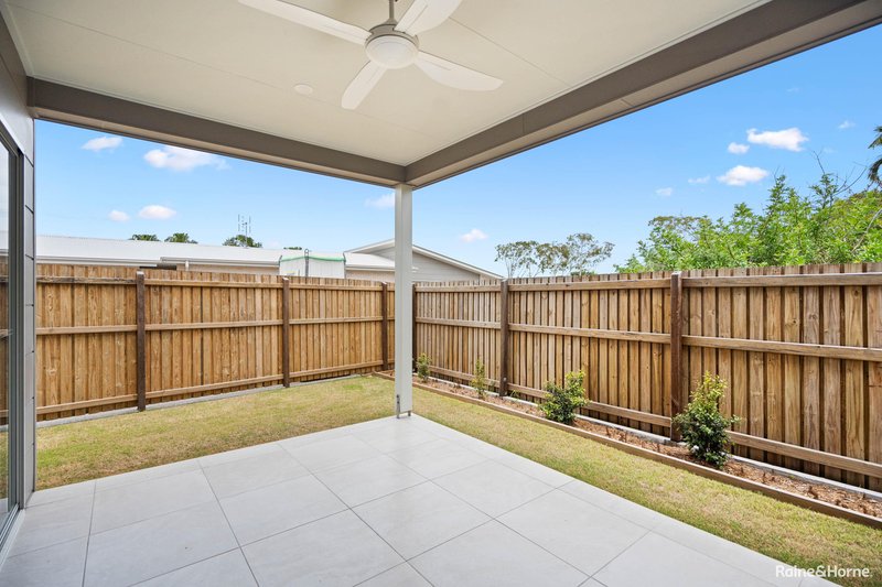 Photo - 8/15 Shell Street, Urangan QLD 4655 - Image 8