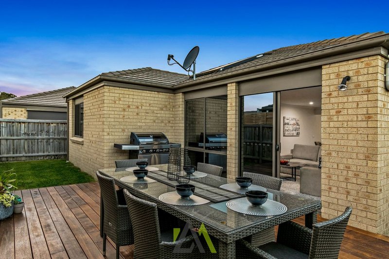 Photo - 8/15 Warrenwood Place, Langwarrin VIC 3910 - Image 5