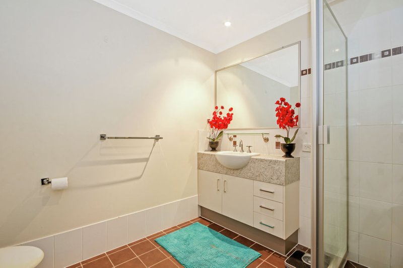 Photo - 8/150-166 Rosehill Drive, Burpengary QLD 4505 - Image 9