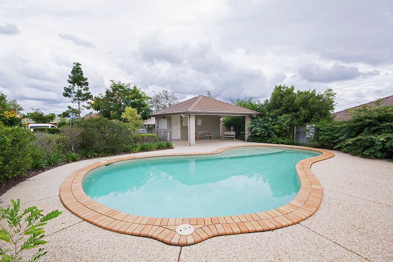 Photo - 8/150-166 Rosehill Drive, Burpengary QLD 4505 - Image 11