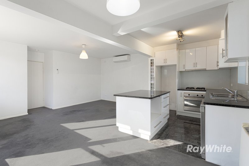 Photo - 8/150 Alma Road, St Kilda VIC 3182 - Image 2