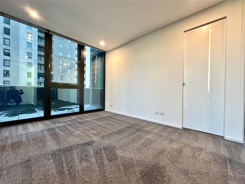 Photo - 815/151 City Road, Southbank VIC 3006 - Image 7