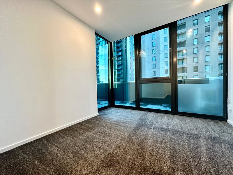 Photo - 815/151 City Road, Southbank VIC 3006 - Image 15
