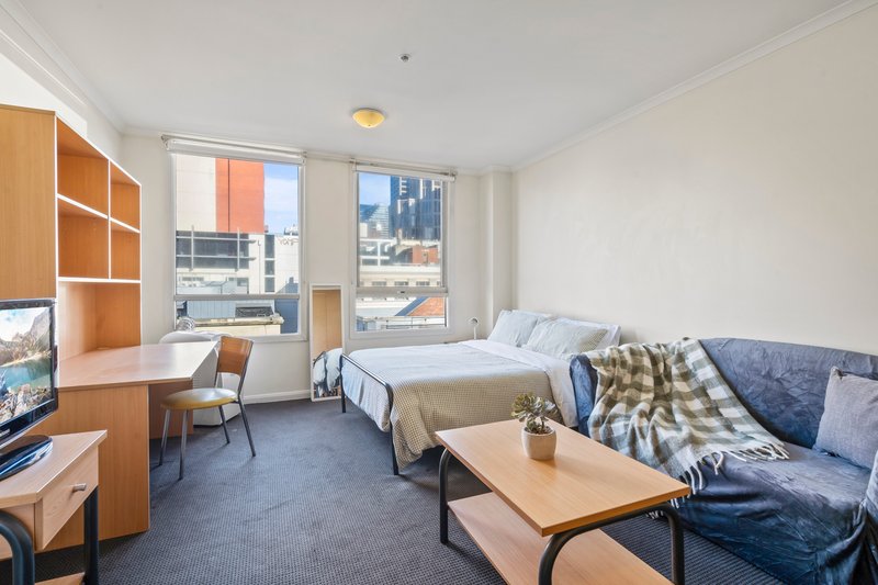 Photo - 815/238 Flinders Street, Melbourne VIC 3000 - Image 1