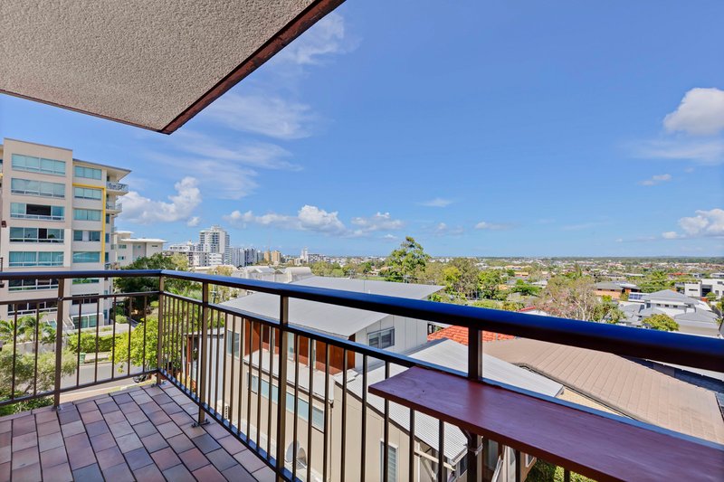 Photo - 8/16-18 Douglas Street, Mooloolaba QLD 4557 - Image 4