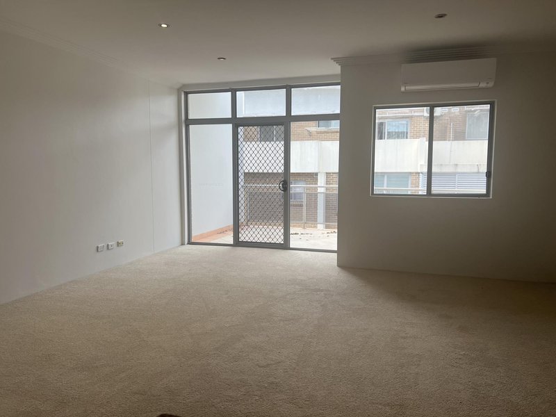 Photo - 8/16-18 Rutland Street, Allawah NSW 2218 - Image 3