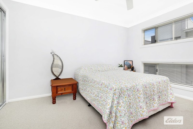 Photo - 8/16-18 Strathearn Avenue, Wollongong NSW 2500 - Image 7