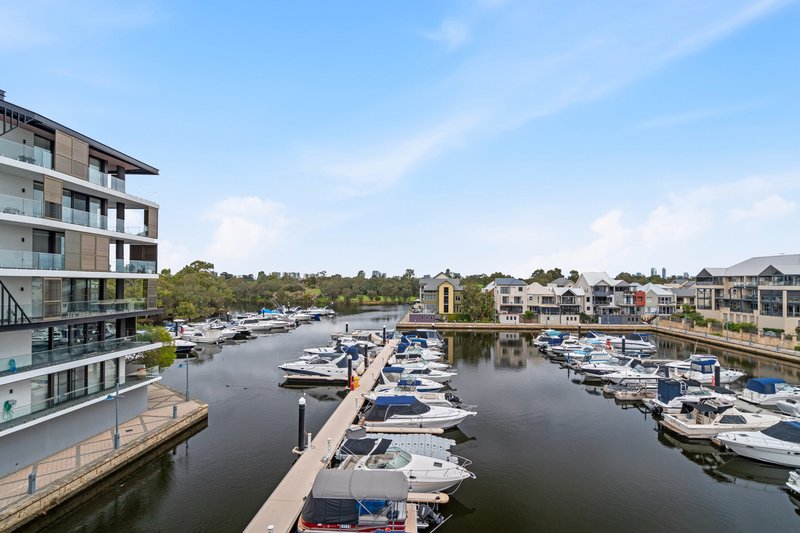 Photo - 8/16 Marina Drive, Ascot WA 6104 - Image 1