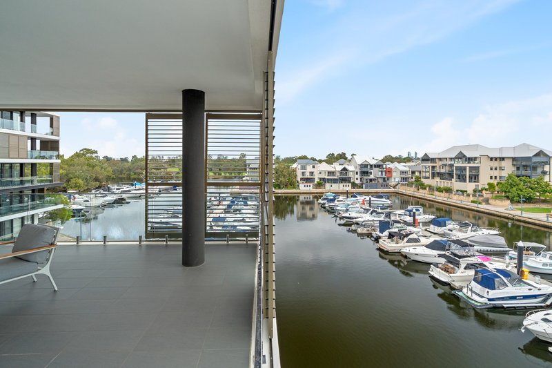 Photo - 8/16 Marina Drive, Ascot WA 6104 - Image 2