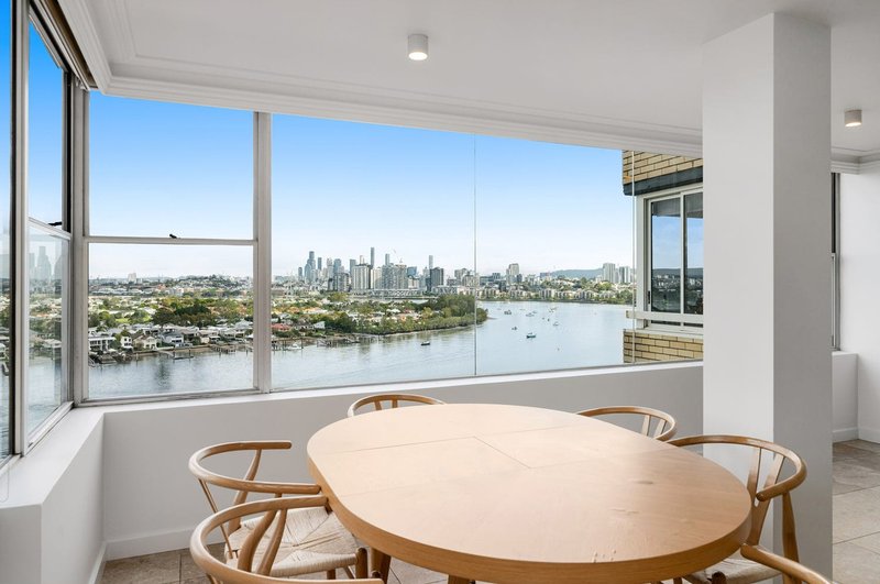Photo - 8/16 Mullens Street, Hamilton QLD 4007 - Image 2