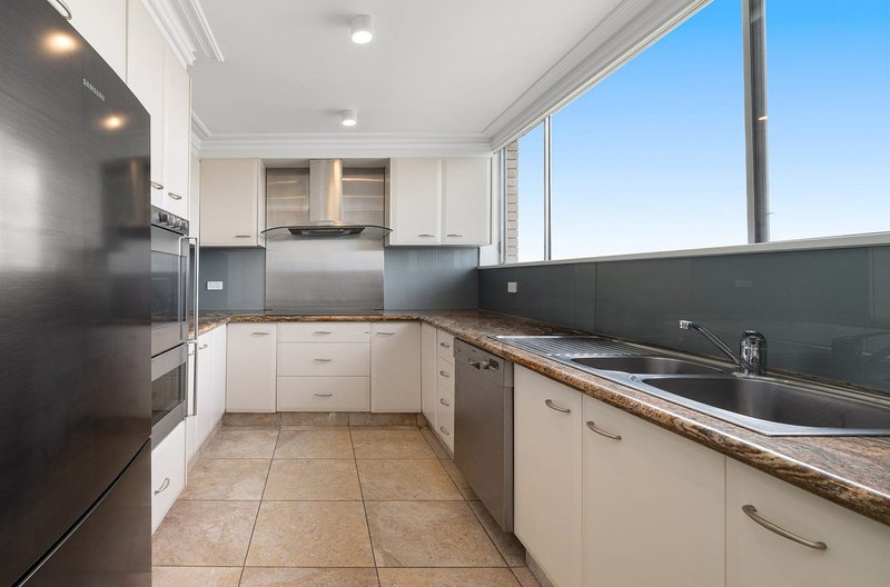 Photo - 8/16 Mullens Street, Hamilton QLD 4007 - Image 4
