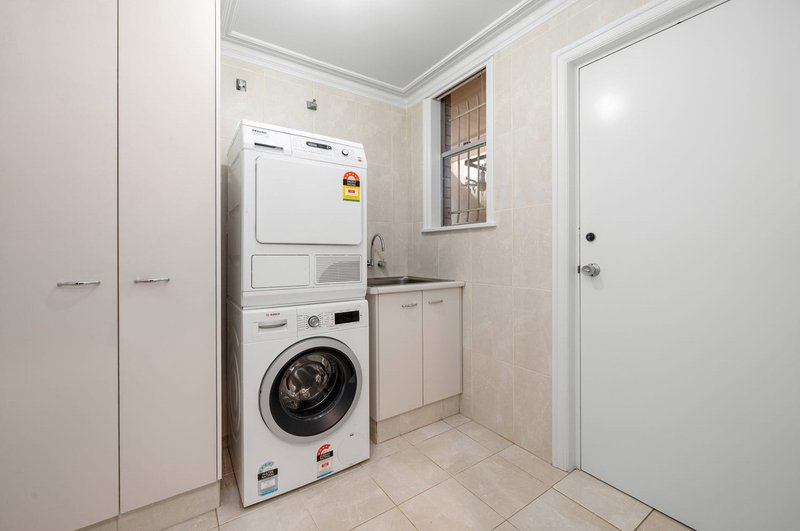 Photo - 8/16 Mullens Street, Hamilton QLD 4007 - Image 10