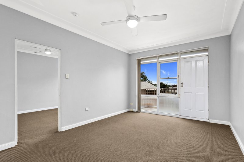 Photo - 8/16 Towns Street, Shellharbour NSW 2529 - Image 3