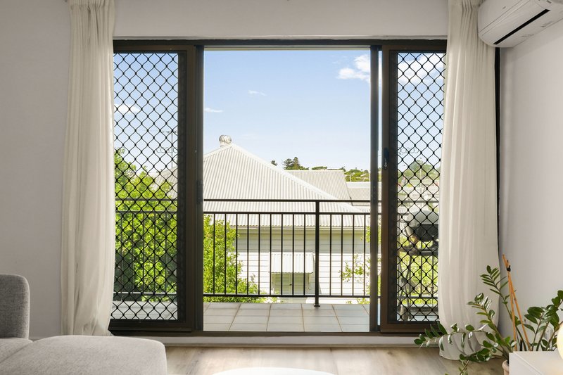 Photo - 8/161 Junction Road, Clayfield QLD 4011 - Image 13