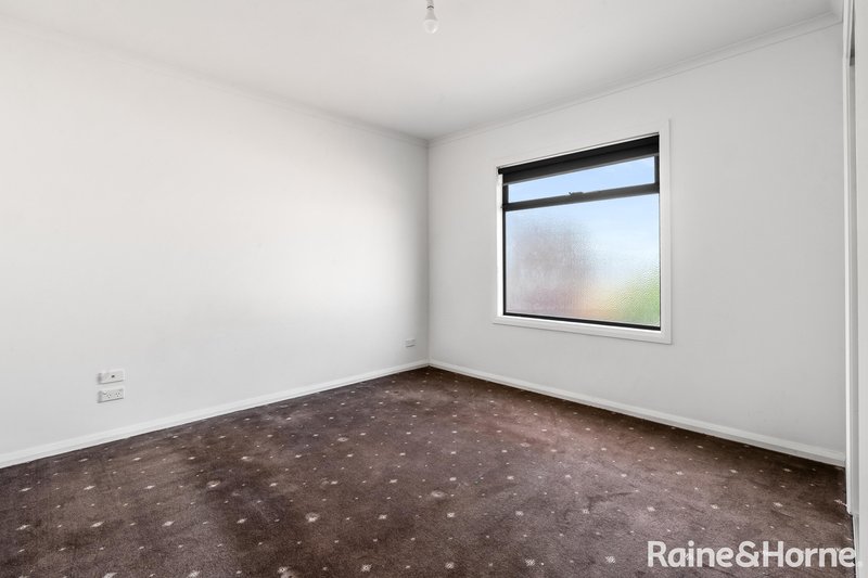 Photo - 8/162 Somerset Road, Campbellfield VIC 3061 - Image 7