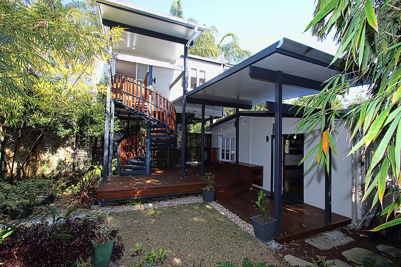 817 Cavendish Road, Holland Park QLD 4121