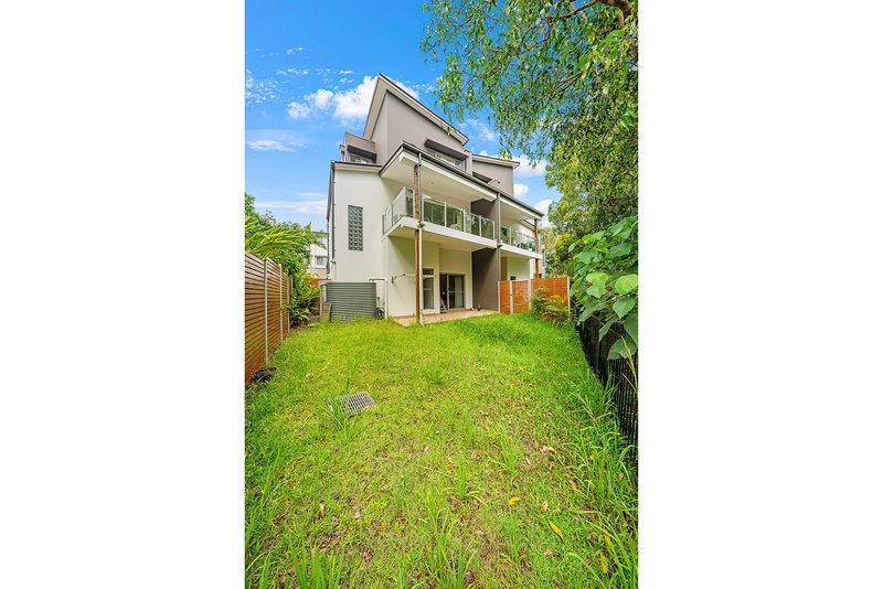 Photo - 8/17 Great Southern Drive, Robina QLD 4226 - Image 2