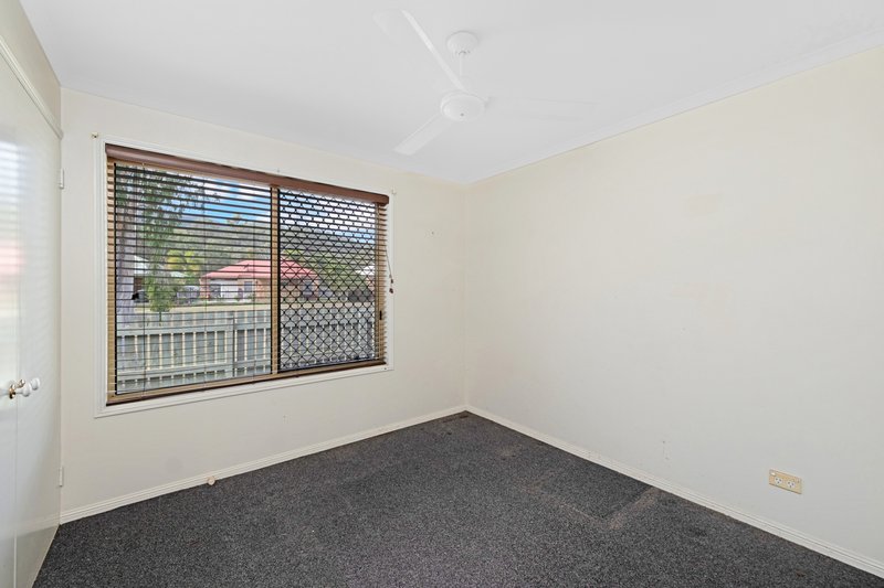 Photo - 8/17 Meyenberg Court, Norman Gardens QLD 4701 - Image 11