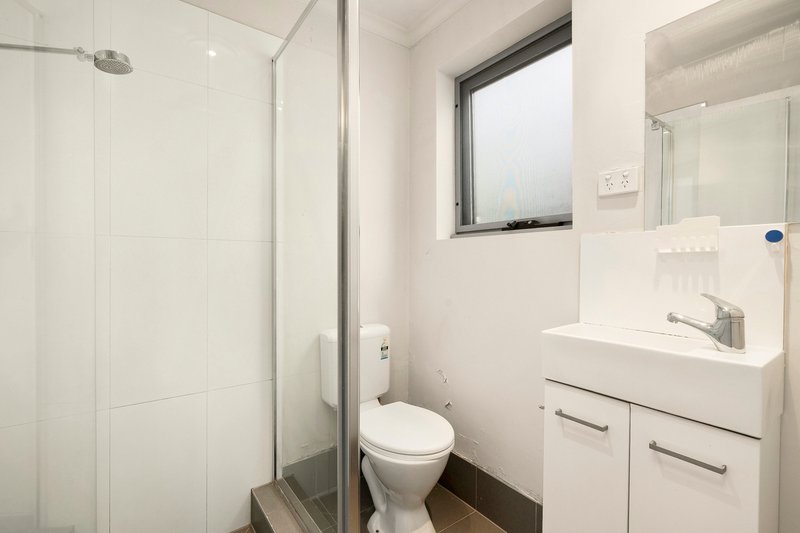 Photo - 8/17 Rosstown Road, Carnegie VIC 3163 - Image 3