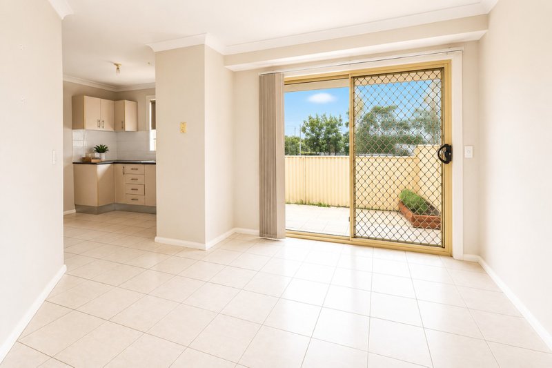 Photo - 8/173 Targo Road, Girraween NSW 2145 - Image 6