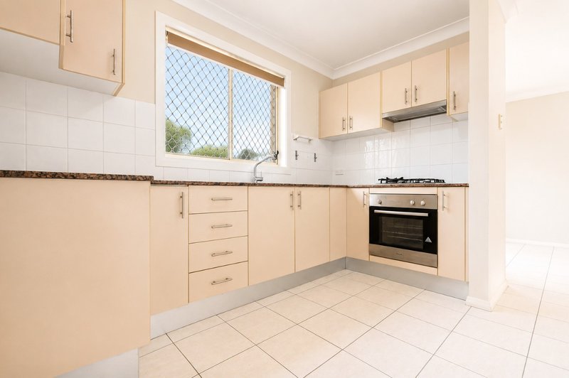 Photo - 8/173 Targo Road, Girraween NSW 2145 - Image 7