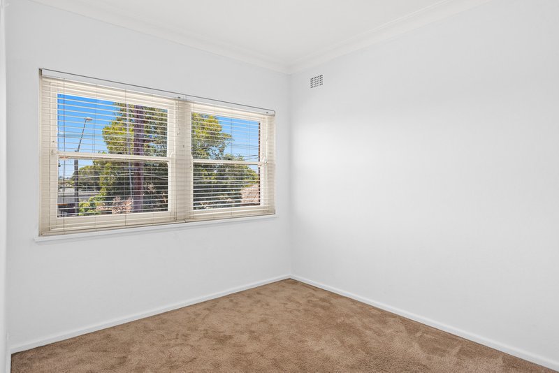 Photo - 8/176 Broadarrow Road, Riverwood NSW 2210 - Image 7