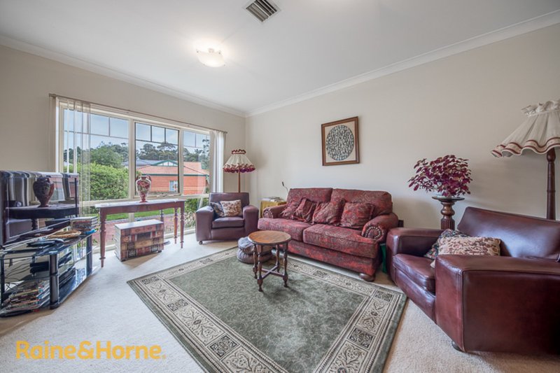 Photo - 8/17A Cornish Street, Sunbury VIC 3429 - Image 2