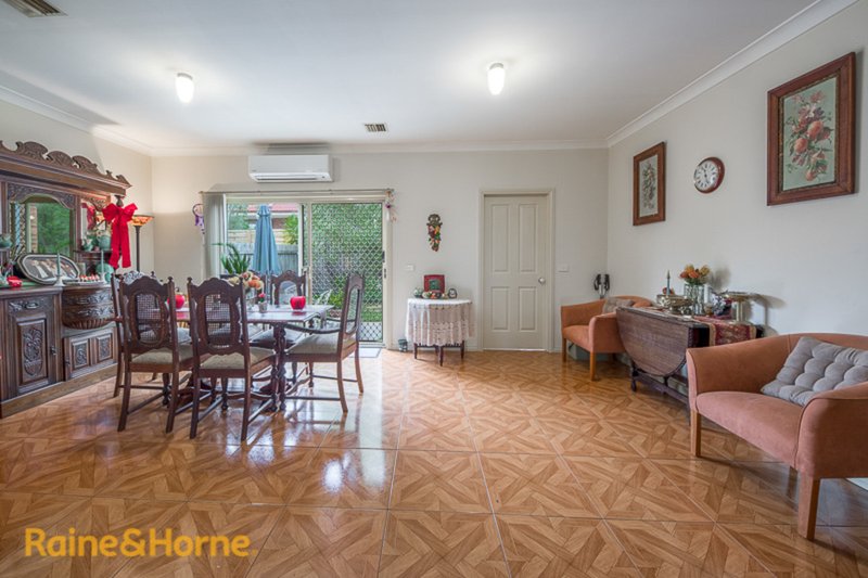 Photo - 8/17A Cornish Street, Sunbury VIC 3429 - Image 4