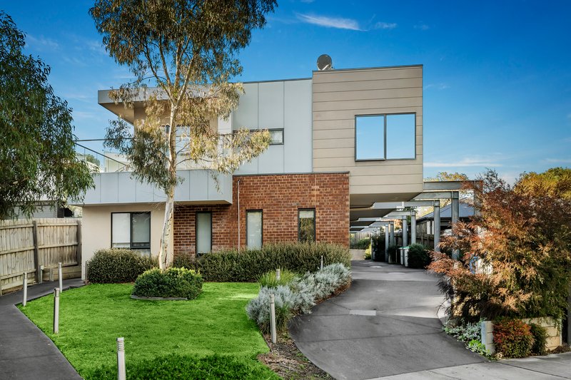 8/18 Aberdeen Road, Macleod VIC 3085