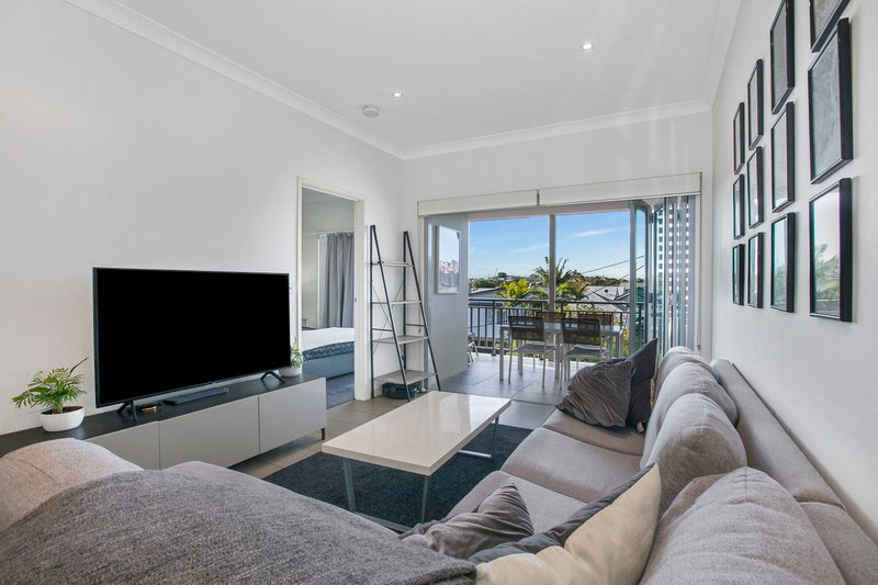 Photo - 8/18 Barton Road, Hawthorne QLD 4171 - Image 2