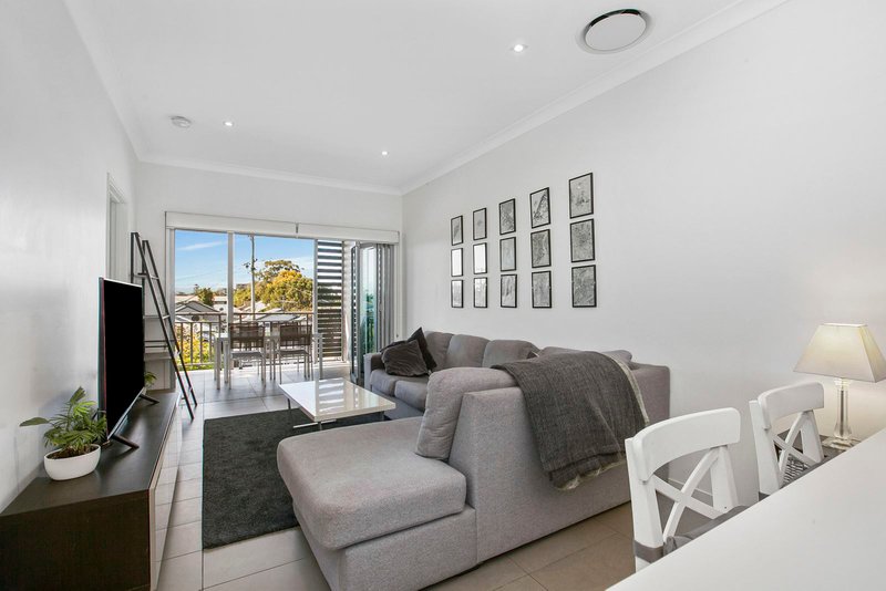 Photo - 8/18 Barton Road, Hawthorne QLD 4171 - Image 9