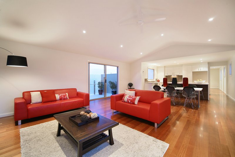 Photo - 8/18 Bleazby Street, Bentleigh VIC 3204 - Image 9