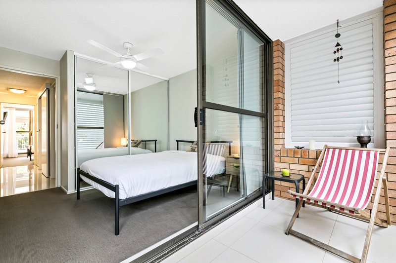 Photo - 8/18 Camfield Street, Alexandra Headland QLD 4572 - Image 10