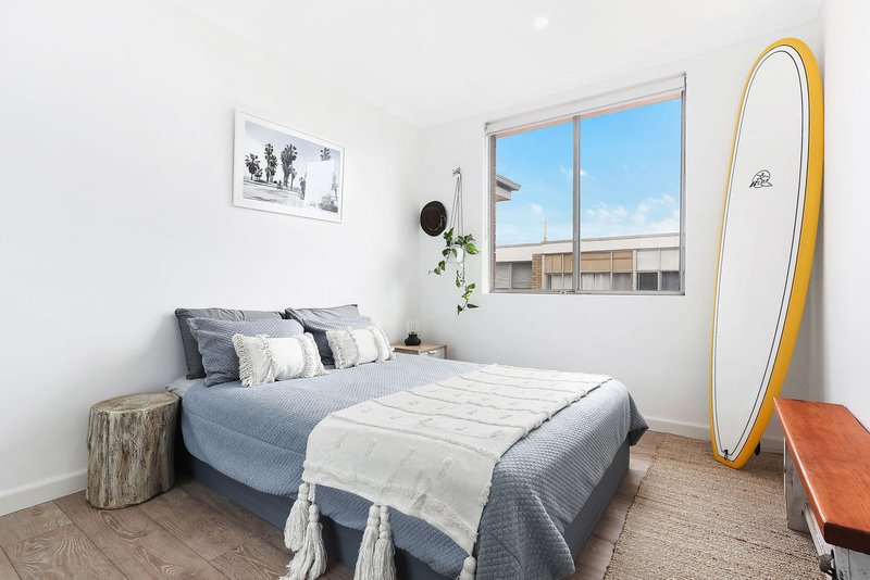 Photo - 8/18 Chaleyer Street, Rose Bay NSW 2029 - Image 4
