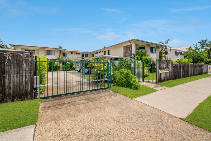 8/18 Jensen Street, Manoora QLD 4870