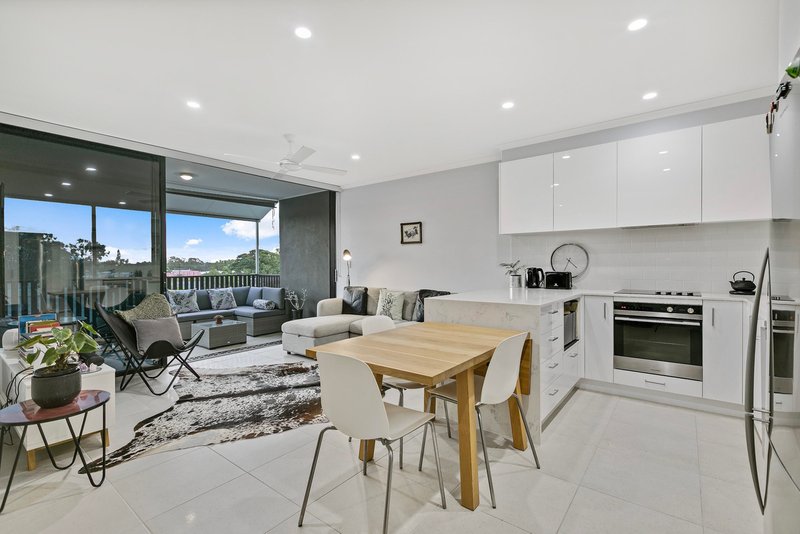 Photo - 8/18 Norman Avenue, Maroochydore QLD 4558 - Image 2