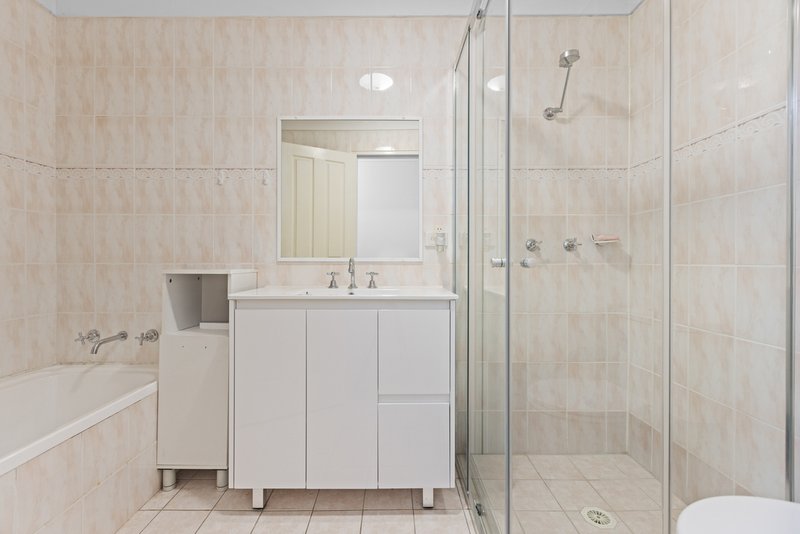 Photo - 8/18 Short Road, Riverwood NSW 2210 - Image 10